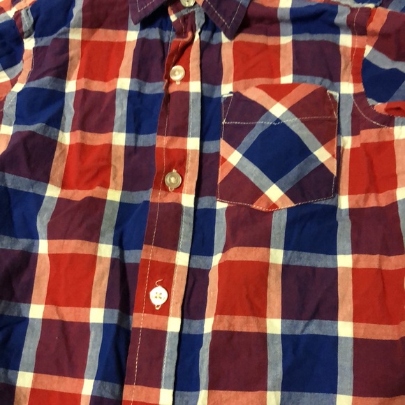 Children’s Place 5/6 Red,White & Blue Plaid LS Button Down Shirt - Picture 3 of 7